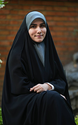 خانم فخیمی